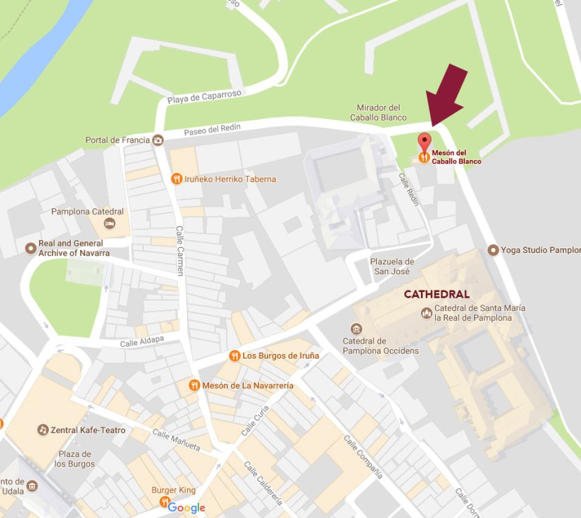 caballo blanco detail